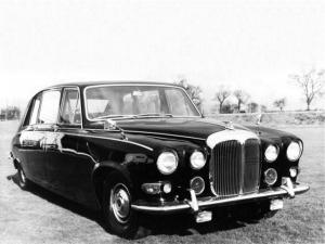 Daimler DS420 Mk I